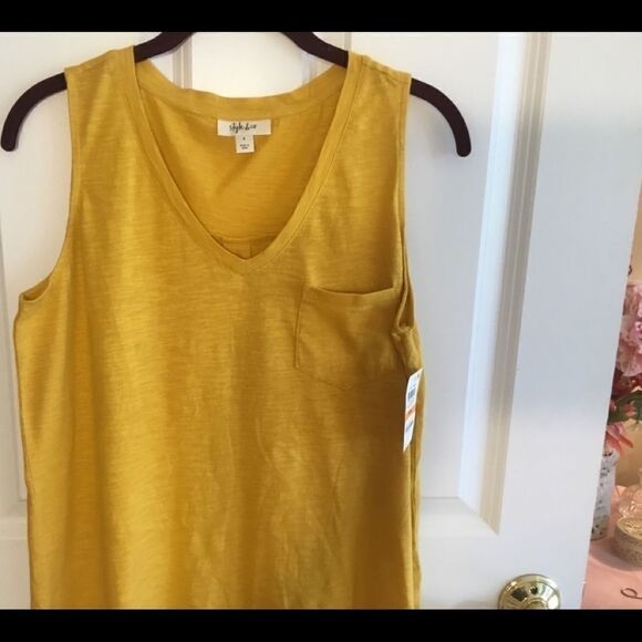 NWT. Style & Co. Yellow Sleeveless Pocket Tee  S - Picture 2 of 9
